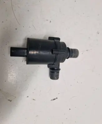 Peugeot 508 RXH Electric auxiliary coolant/water pump 9676438380 2880759 7802059140