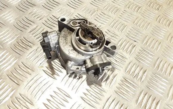 Vacuum pump