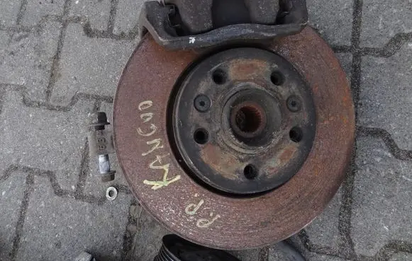 Renault Kangoo II Front wheel hub spindle knuckle XXXXXXXXXX