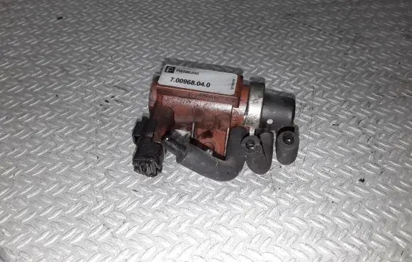 Citroen C4 I Turbo solenoid valve 700968040