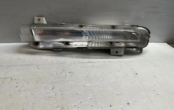 Volvo V40 Front fog light 31290581