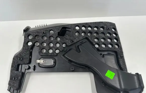 Dashboard lower bottom trim panel