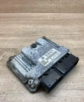 Volkswagen Golf V Engine control unit/module ECU 03G906021AD 0281012925
