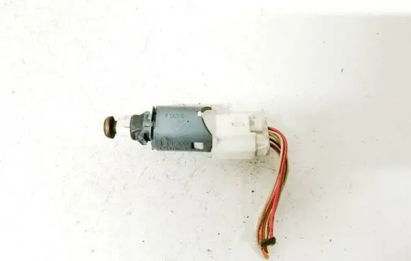 Renault Kangoo II Brake pedal sensor switch 8200168238b 8200168238-b