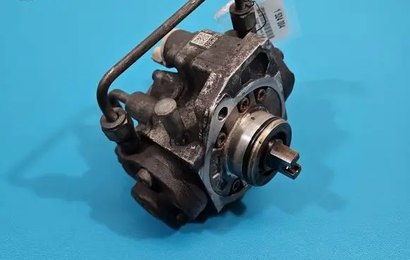 Toyota Corolla Verso E121 Fuel injection high pressure pump 221000R010 IMPRK1524004