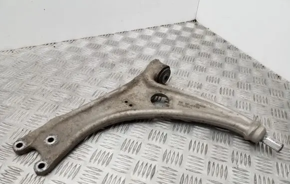 Volkswagen PASSAT B6 Front lower control arm/wishbone 3C0153D
