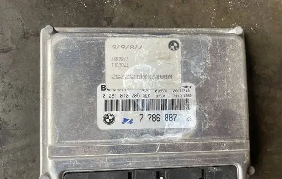 BMW 5 E39 Other control units/modules 7786887 0281010205 7787676