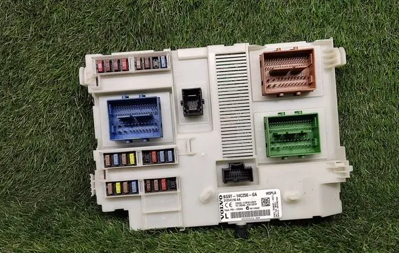 Volvo XC60 Power management control unit BG9T14C256GA 31314116AA