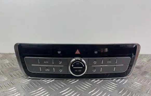 SsangYong Rexton Climate control unit 6871036000