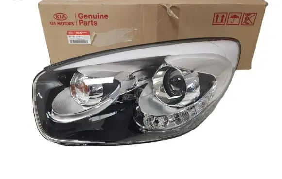 KIA Picanto Headlights/headlamps set 92101-1Y311 92101-1Y3