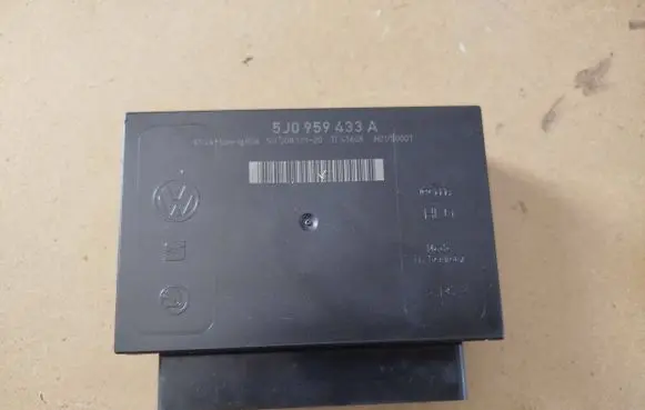 Skoda Roomster (5J) Comfort/convenience module 5J0959433A 5DK00812920