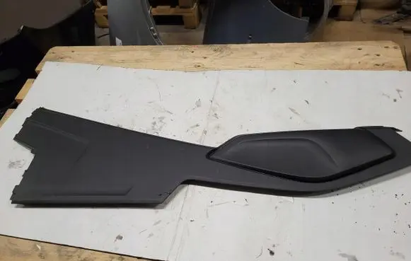 Audi Q7 4M Centre console side trim front 4M0819812B