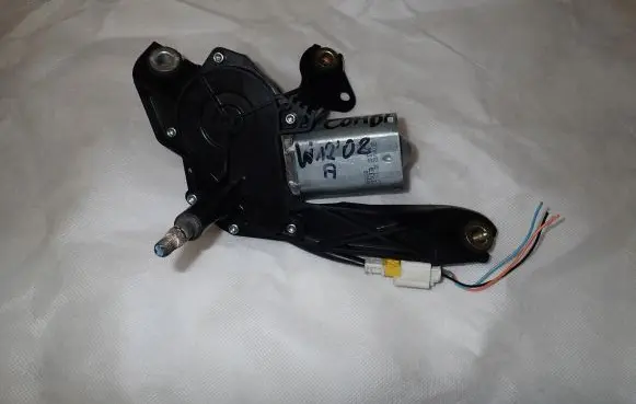 Nissan Primera Wiper motor