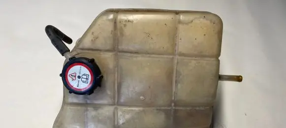 Peugeot Partner Coolant expansion tank/reservoir 97BB8K218EA