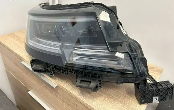 Land Rover Range Rover L460 Type LK Headlight/headlamp M8E213W029HK M8E213W029HP 451123542