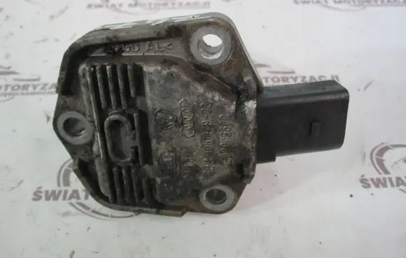 Volkswagen Golf VI Oil level sensor 1J0907660C 6PR008079-03