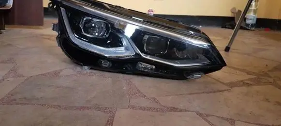 Volkswagen Golf VIII Headlight/headlamp 5H0941120 90181016