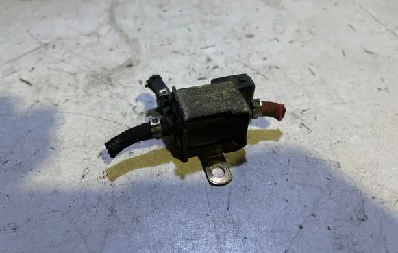 Volkswagen PASSAT B4 Turbo solenoid valve 028906283F 60000 1695001291