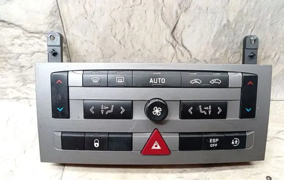 Peugeot 407 Climate control unit 96573322 V4PUH18C612FE
