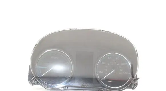 Mitsubishi Outlander Speedometer (instrument cluster) 8100C456