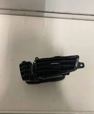 KIA Ceed Dash center air vent grill 974101H000