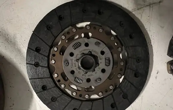 Volkswagen PASSAT B7 Flywheel 03L105266CC 1878005146 3082001948