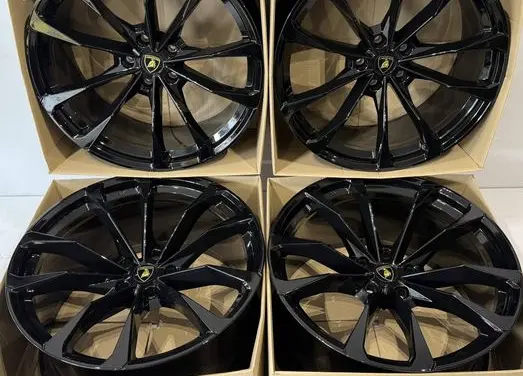 Lamborghini Urus R23 light alloy rim 4ML601025BA