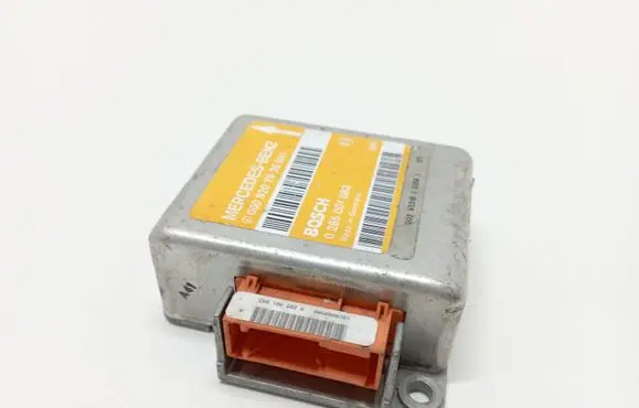 Mercedes-Benz C W202 Airbag control unit/module 0008207926 0285001083