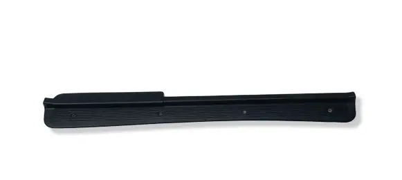 Mitsubishi 3000 GT Front sill trim cover MB645112