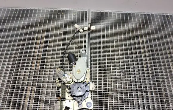 Nissan Elgrand Sliding door motor 979315WL002