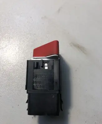 Volkswagen Golf Plus Hazard light switch 5M0953509A
