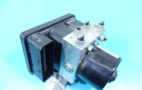 BMW 1 E81 E87 ABS Pump 6777159 IMPRK1313485