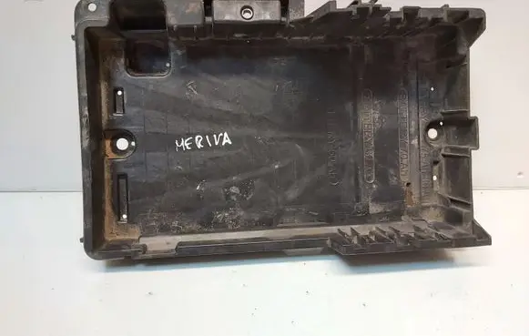 Opel Meriva B Battery tray 13312808
