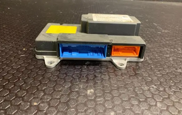 Volvo V50 Airbag control unit/module 8697679 00001393B1 004043000198