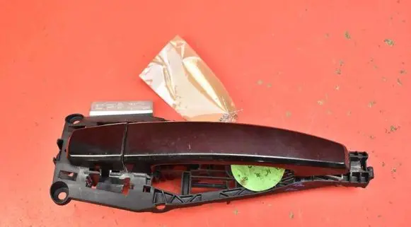 Chevrolet Cruze Front door exterior handle 13503892