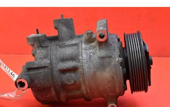 Volkswagen Golf V Air conditioning (A/C) compressor (pump) 5N0820803