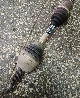 Nissan Navara D23 Front driveshaft 