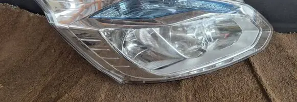 Ford Transit Custom Headlight/headlamp