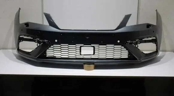 Seat Leon (5F) Front bumper 5F0807221AB 14884 5F0807217KA