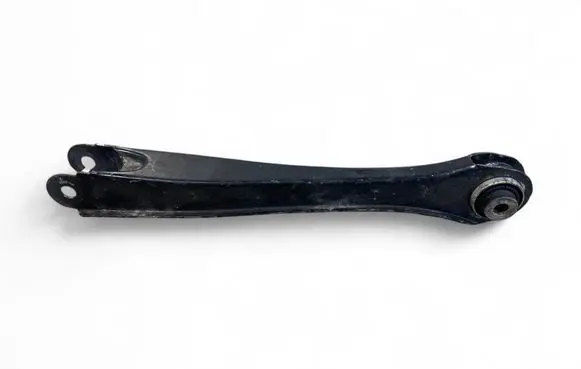 Rear control arm