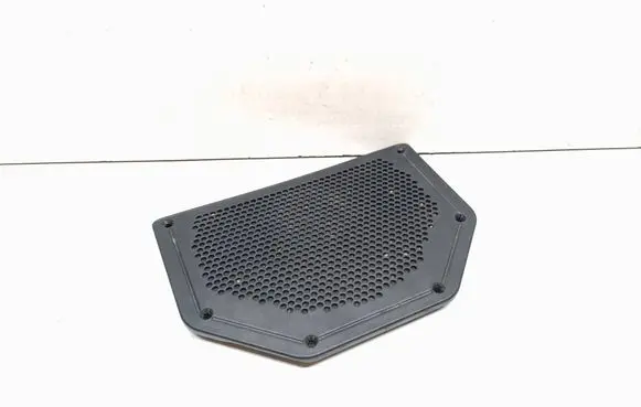 BMW 3 E90 E91 Subwoofer grill/trim 6925337