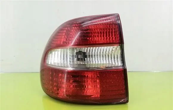 Volvo S40, V40 Rear/tail lights 285901