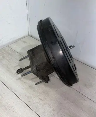 Renault Scenic III - Grand scenic III Brake booster 472100005R