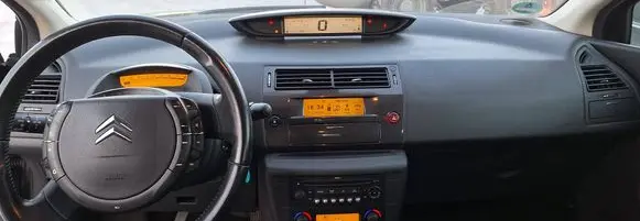 Citroen C4 I Dashboard 