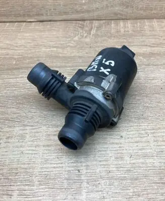 BMW X5 E53 Coolant heater control valve BMWX5