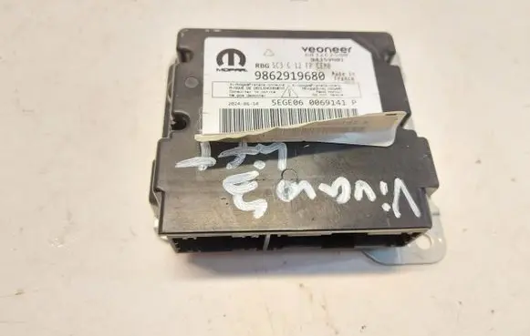 Opel Vivaro Other control units/modules 9862919680JLK01