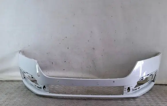 Skoda Octavia Mk4 Front bumper 5E3807221