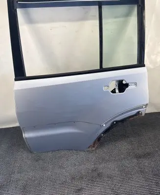 Mitsubishi Shogun Rear door A19
