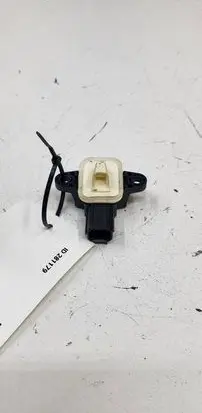 Volvo V60 Airbag deployment crash/impact sensor 30798030
