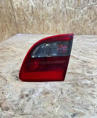 Mercedes-Benz E W211 Tailgate rear/tail lights 379622 379682